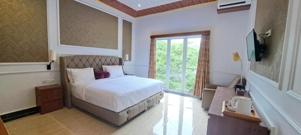 Gili Beachfront Suites Τζίλι Τραγουανγκάν Εξωτερικό φωτογραφία